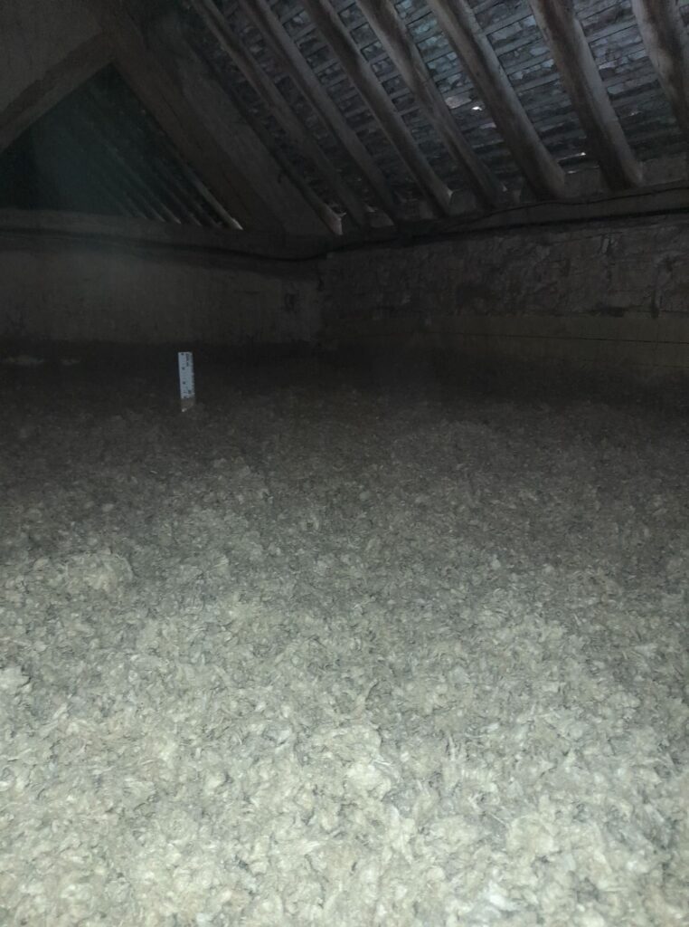 Iti F Isolation Plancher Comble En Laine De Roche Soufflée Après